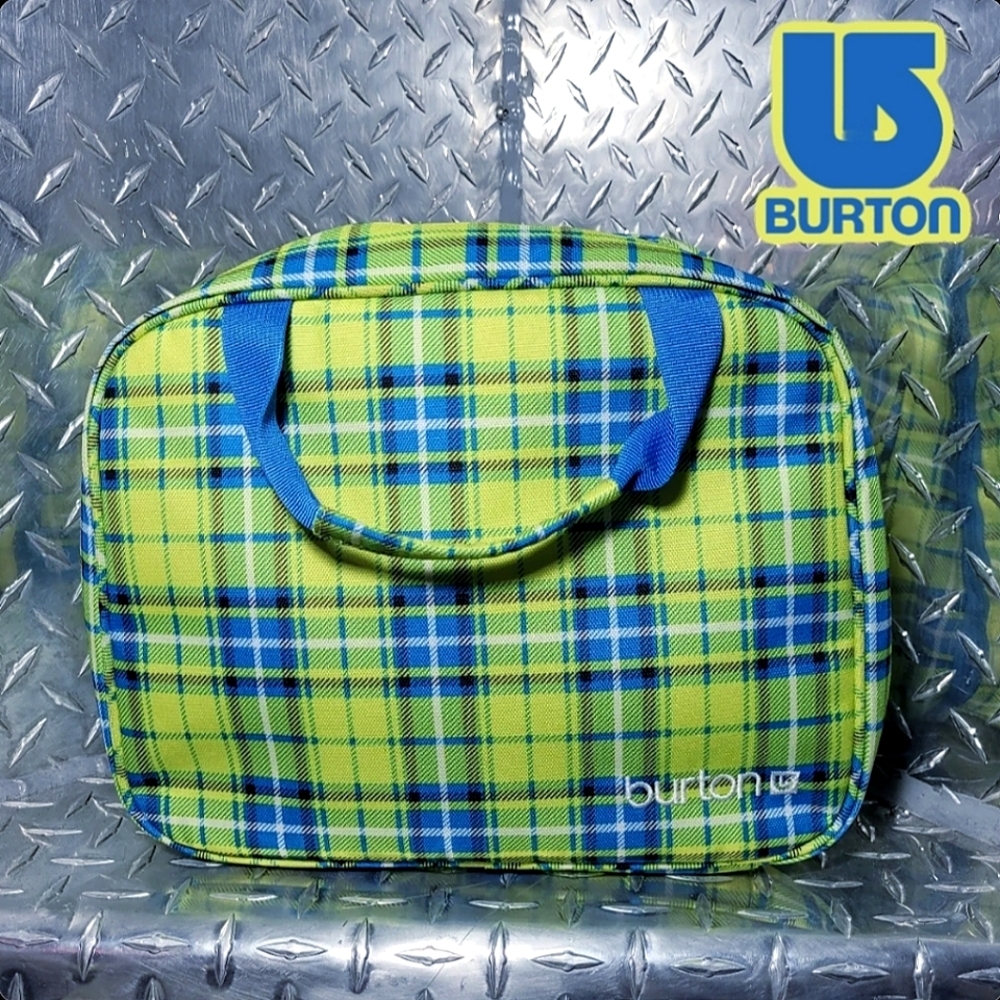 Burton toiletries bag